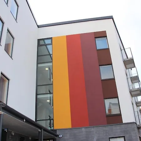 Moderni Asunto Hyvien Yhteyksien Paeaessae