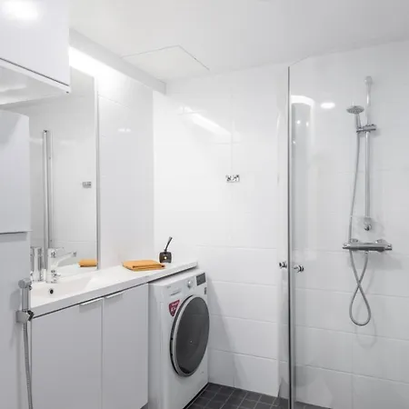 Moderni Asunto Hyvien Yhteyksien Paeaessae